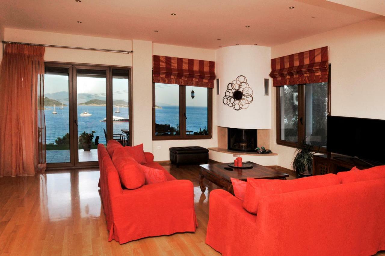 Poseidon Villa M Ammos Skiathos Town Exterior photo